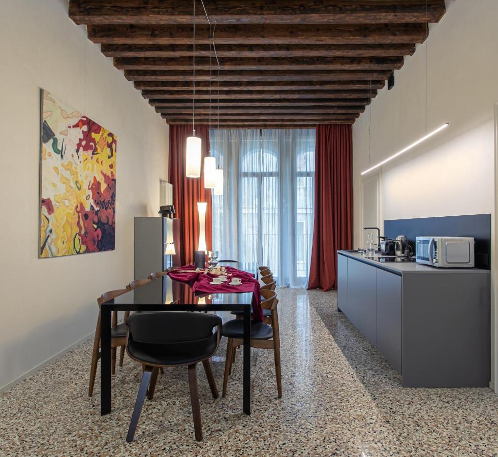 ונציה Palazzo Venere Apartments מראה חיצוני תמונה
