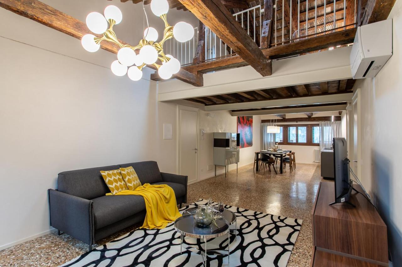 ונציה Palazzo Venere Apartments מראה חיצוני תמונה
