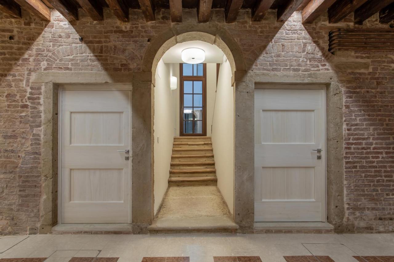 ונציה Palazzo Venere Apartments מראה חיצוני תמונה